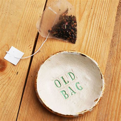 uses for old tea bags.